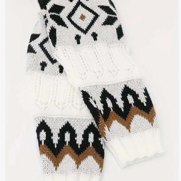 Nordic Snowflakes Open Knit Cardigan
Eclectic Grandpa Sweater - Picture 9 of 9